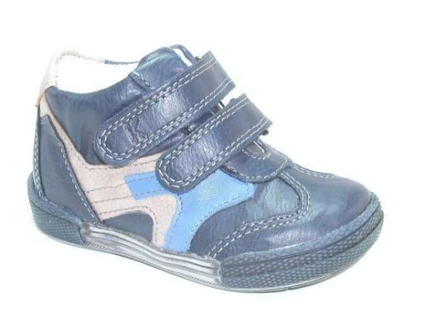 Kornecki 04668 + ponožky zdarma